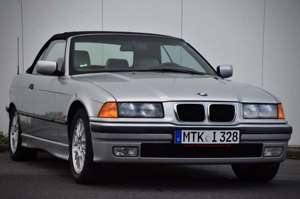 BMW 328 i Cabrio NEUWAGEN Original 5000 km!!!