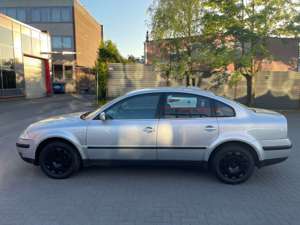 Volkswagen Passat Bild 3