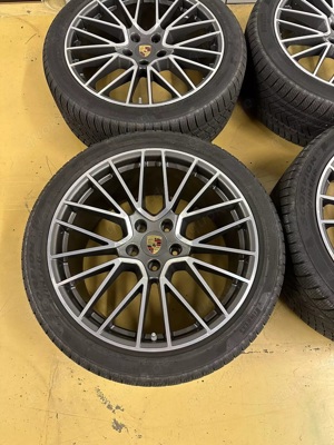 Porsche Cayenne Coupe E3 9Y0 21 Zoll Kompletträder  Bild 3