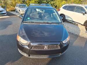 Mitsubishi Colt 1.3 3-türig, guter Zustand Bild 4