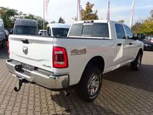Dodge RAM 2500 Cummins 6.7l Diesel 4x4 AHK Bild 5
