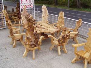 Komplette Garnituren aus echtem Massivholz für die Garten Bild 4