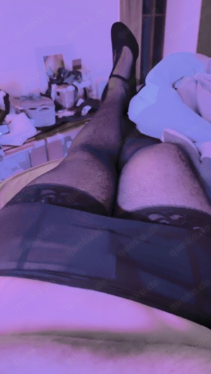 Suche Dominate sie die mich zur Sissy Slut erzieht Bild 2