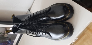 Dr. Martens Damen Gr. 40, schwarzes Leder, kaum getragen