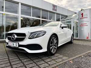 Mercedes-Benz E 200 Coupe Avantgarde/ Panorama Dach/LED