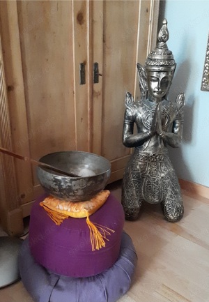 TUT-GUT- SCHEIN Gutschein für Yoga oder Klangschalenmassage Bild 2