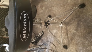 Der Millenium DT-902 Drummersitz (nur Selbstabholer)