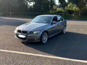 BMW 335 335xi Aut.