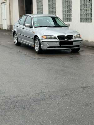 BMW 318 318d