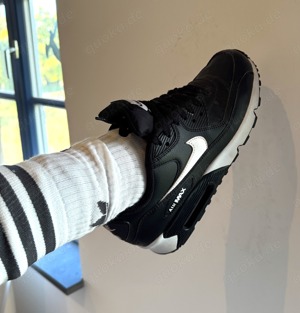 Girl trägt Nike Airmax 90 nach Deinen Wünschen - Fotos, Videos & Verkauf - auch Skype Bild 7