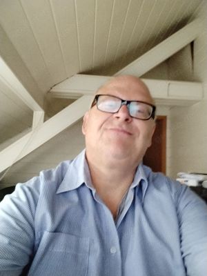 Suche eine Frau zum kennenlernen für eine Partnerschaft aus Aachen und Umgebung