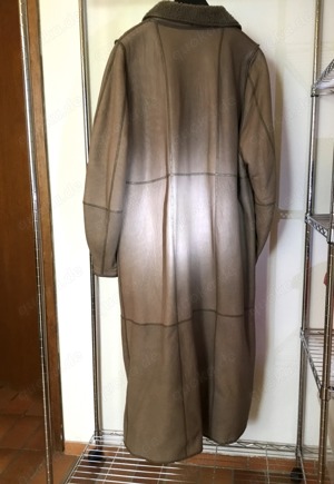 Winter-Damenledermantel Beige-Grau (Lamm-Nappa) getragen, Gr. 44-46 Bild 2