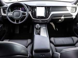 Volvo XC60 Plus Dark Recharge Plug-In Hybrid AWD T8 Twin Engi Bild 5