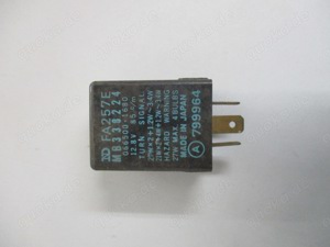 Blinkerrelais Mitsubishi Pajero L040 MB541186 MB338224