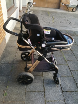 Kinderwagen Neuwertig Bild 2