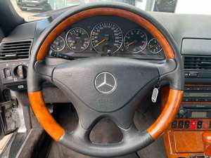 Mercedes-Benz SL 280 V6 Aut. Facelift2/Fondsitze/SHZ/Gutachten