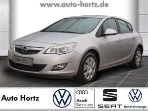 Opel Astra J 1.6 Selection 116PS, Klima, Audio CD 300 M