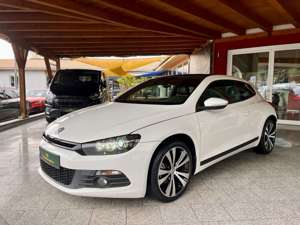 Volkswagen Scirocco 2.0 TDI Navi Xenon Leder Panorama