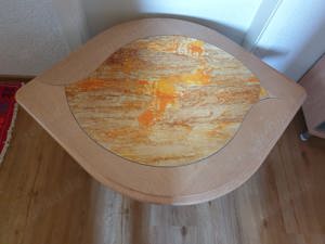 Wohnzimmer Couchtisch Bild 3