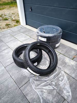 NEUE Ganzjahresreifen Michelin 225 40 R18 92Y CROSSCLIMATE 2 XL M+S FSL 