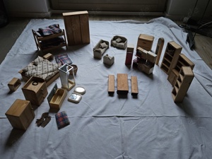 Holz-Puppenhaus handgefertigt-tolles Geschenk! Bild 4