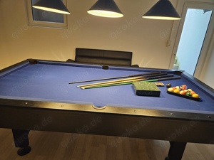 Billiardtisch 