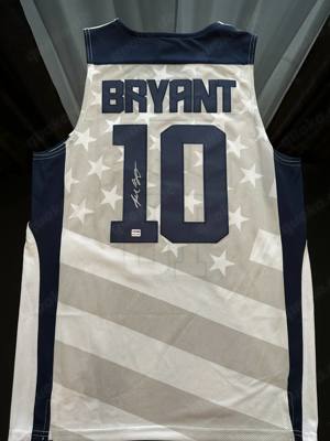 Trikot USA KOBE BRYANT #10 signiert Autogramm weiß PSA DNA