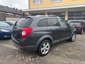 Chevrolet Captiva 2.2 D LT+*LEDER*7SITZER*AUTOMATIK*** Bild 5