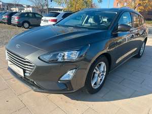 Ford Focus Turnier CoolConnect LED Navi RFK PDC Klim