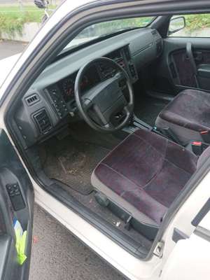 Volvo 460 460 L - Automatik 2.0 L Bild 2