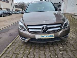 Mercedes-Benz B 180 CDI gepflegtes Automatic Rentnerauto Bild 2