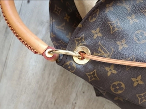 Louis Vuitton borsa Artsy con fattura