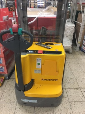 Staplerfahrerkurse, Gabelstaplerschein machen Bild 3