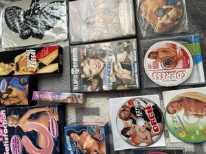 Dvds und Spielzeug  Bild 3