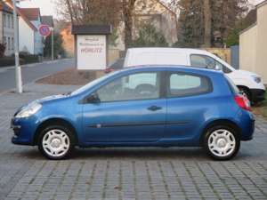 Renault Clio 1.2 Expression Klima Bild 2