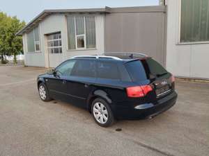 Audi A4 A4 8E 2.0 TDI KLIMA NAVI TEMPOMAT Bild 4