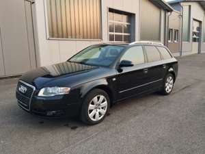 Audi A4 A4 8E 2.0 TDI KLIMA NAVI TEMPOMAT Bild 2