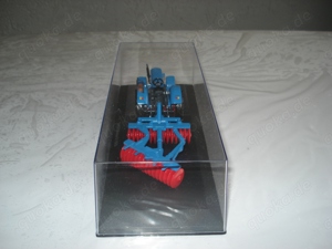 Eicher Wotan 2 mit Scheibenegge 1:43 Acylglas Vitrine neuwerig unbespielt Bild 5