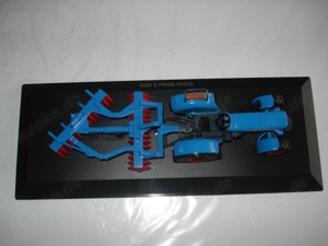 Eicher Wotan 2 mit Scheibenegge 1:43 Acylglas Vitrine neuwerig unbespielt Bild 10