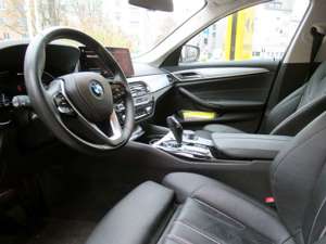 BMW 530 e Touring Autom Navi/Leder/360/4Zonen/SHZ Bild 5