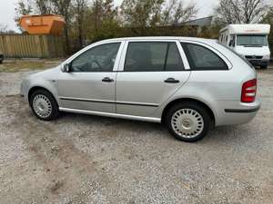 Skoda Fabia 2.0 Elegance Bild 2