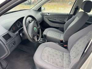 Skoda Fabia 2.0 Elegance Bild 5