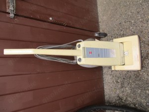 Progress Teppichreiniger Sauger