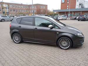 SEAT Altea 1.6 Reference - TÜV+Insp. über 1427 €  neu Bild 5