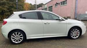Alfa Romeo Giulietta 2.0 JTDM 16V Turismo Bild 1