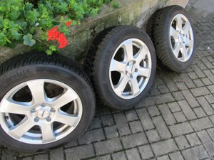 4 Conti Winterreifen auf Alufelgen 205 55 R