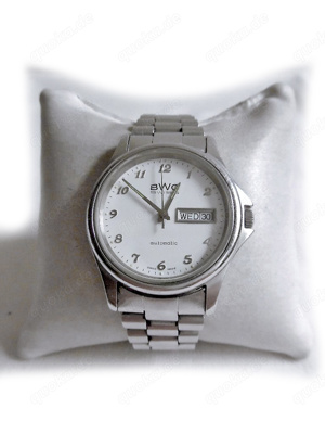 Schöne Armbanduhr von BWC Automatic