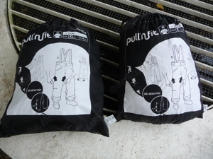 2x Regen-Schnee-Hose XL, Snowboard, Ski, Roller, Motorrad, von Firma Wedze, Beinlänge 90 bis 97 cm, 