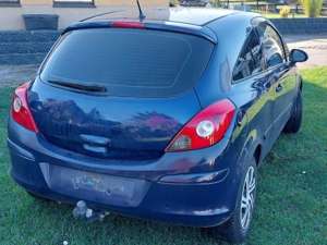 Opel Corsa 1.2 16V Edition Bild 2
