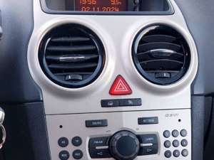 Opel Corsa 1.2 16V Edition Bild 5